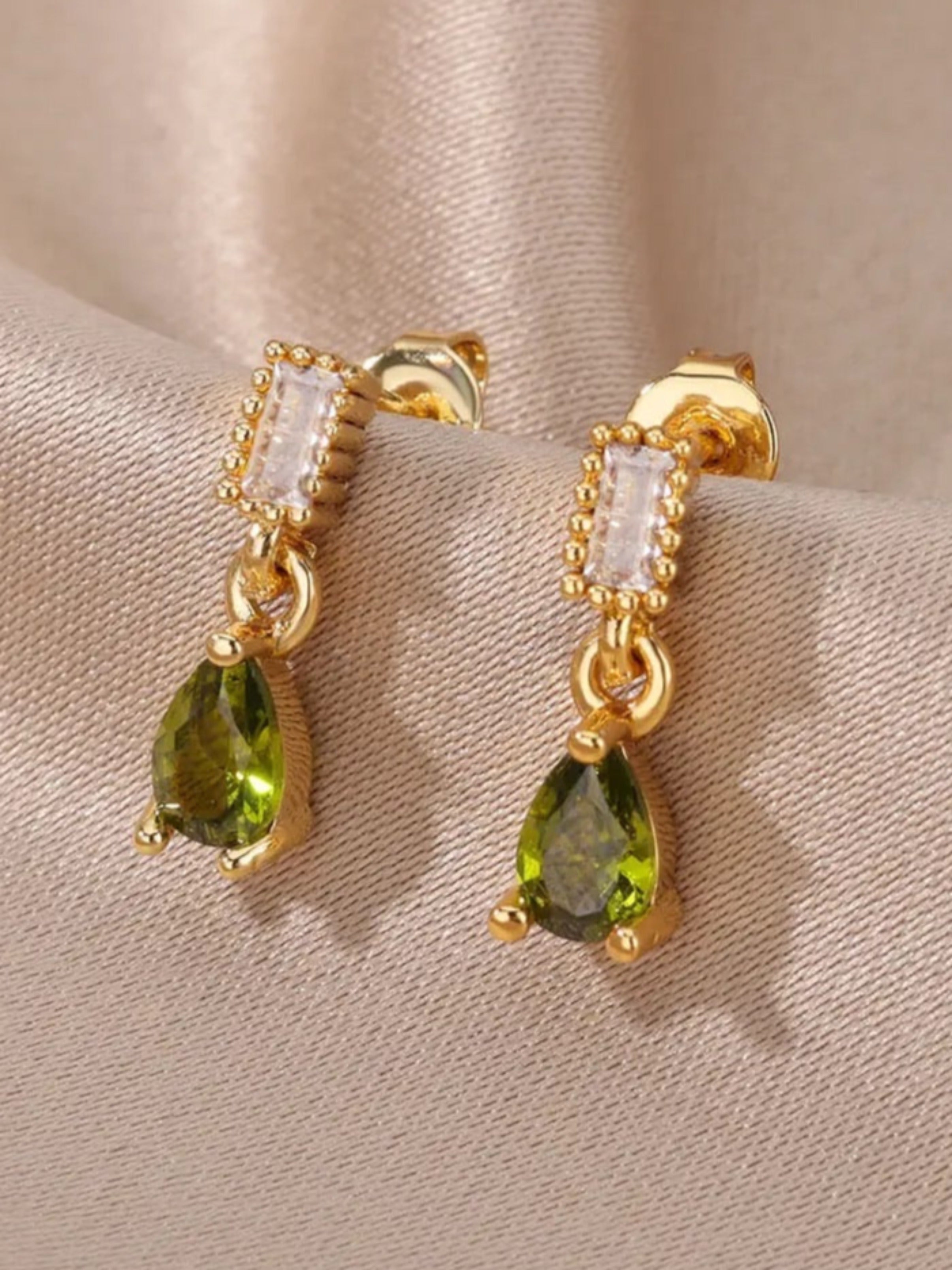 ARETES MITÚ