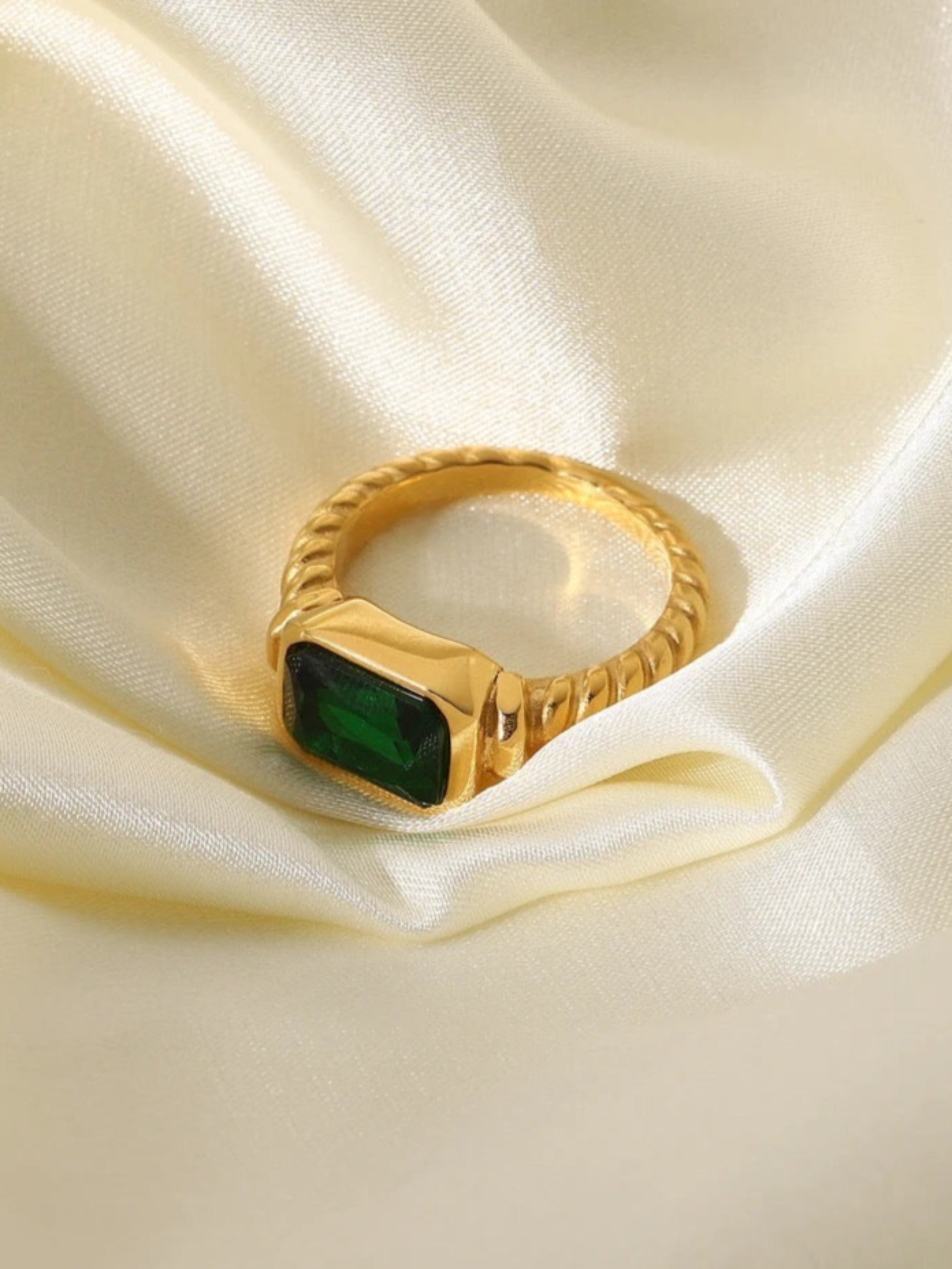 ANILLO IBBIE