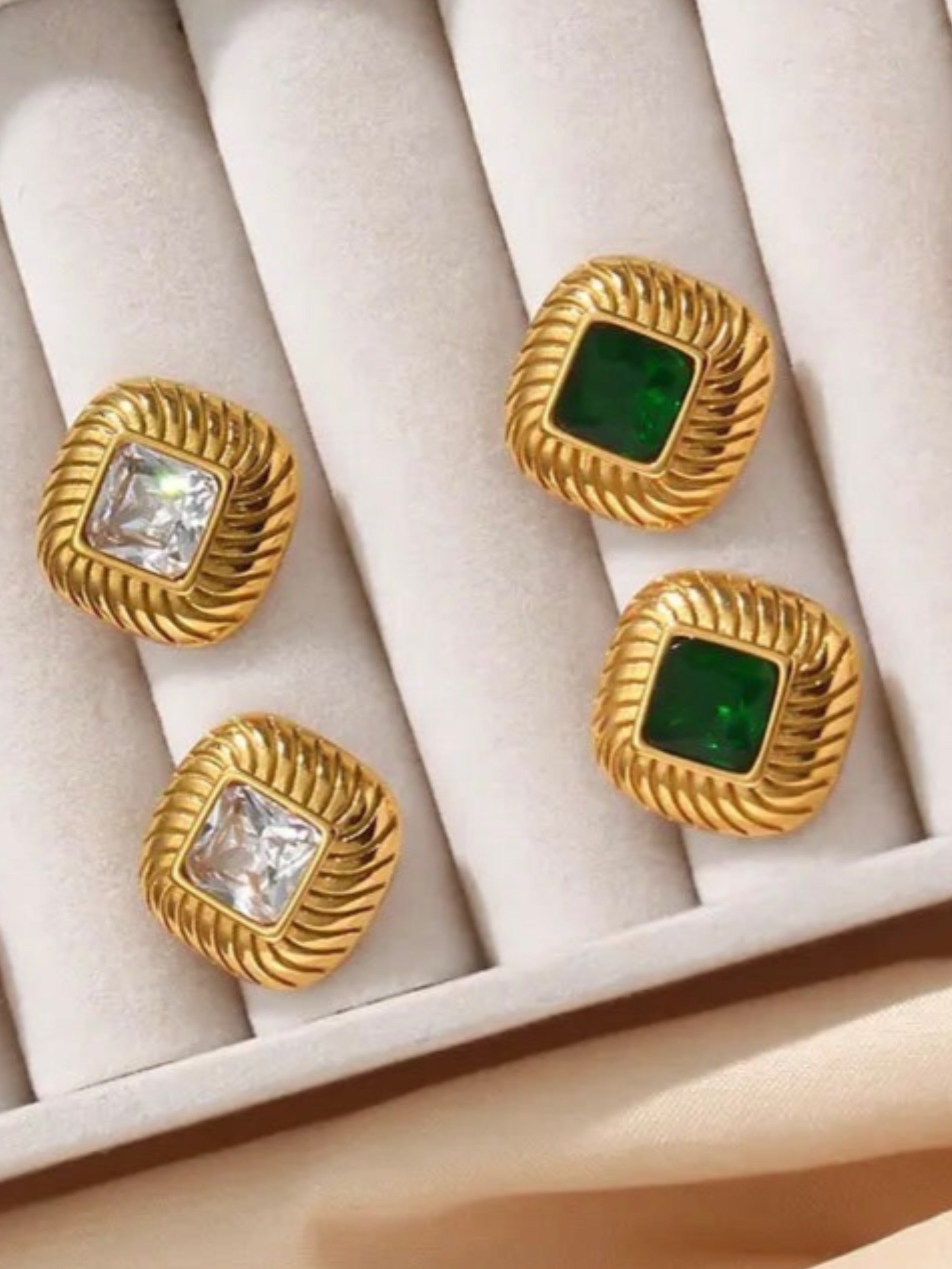 ARETES NEWPORT